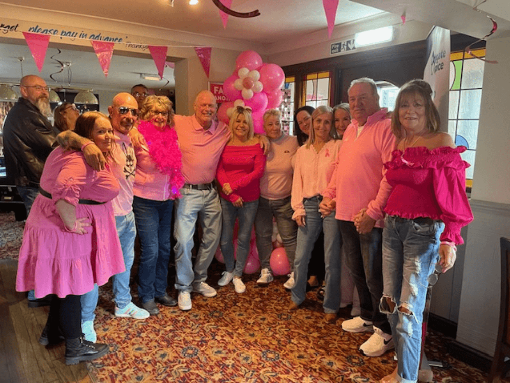 Pub goes pink for Ashgate Hospice