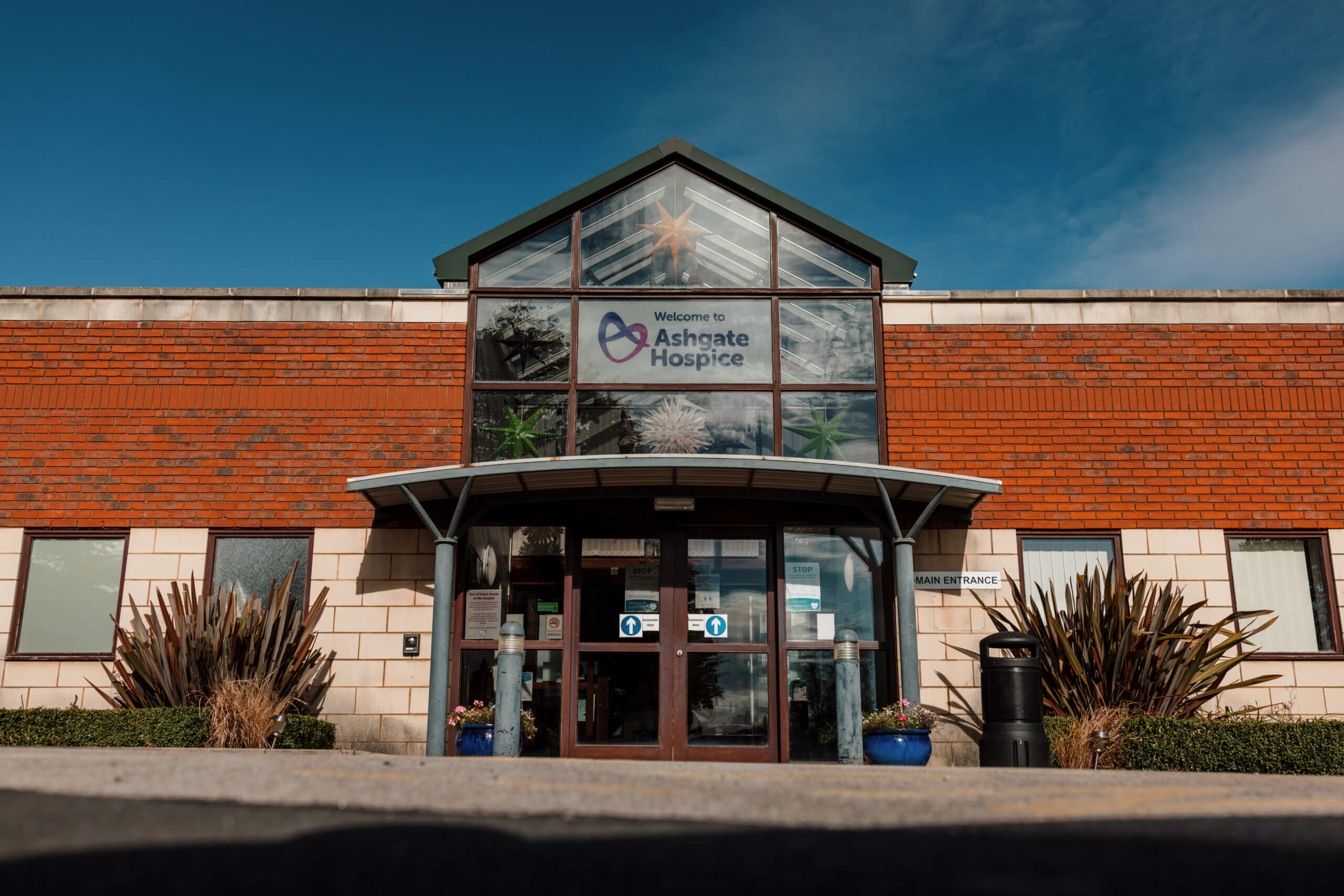 View of the main entrance to the Ashgate Hospice main site